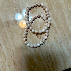 I’m selling colorful pearl bracelets made by me and they are affordable